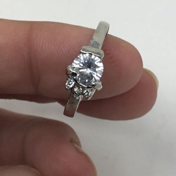 Cubic Zirconia Simple Setting Fashion Ring (H15) - Picture 1 of 7